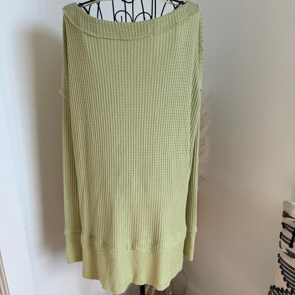Free People We The Free Light Green Waffle Knit Thermal Tunic Long Sleeve Tee - Picture 6 of 12